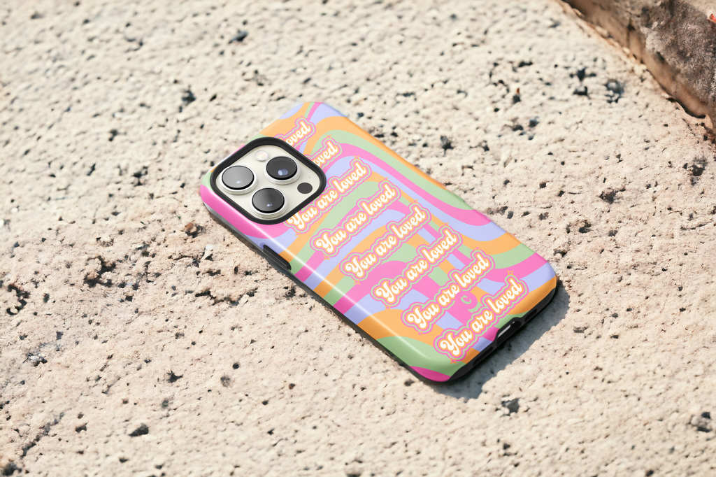 Coques iPhone 12 Pro antichocs à motifs colorés: notre sélection
